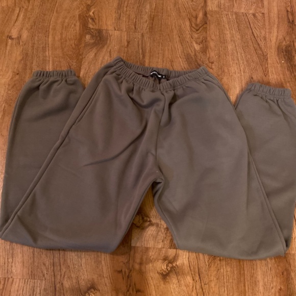 PLT Grey Casual Jogger (Pretty Little Thing Joggers) (Size 2) - Picture 3 of 3